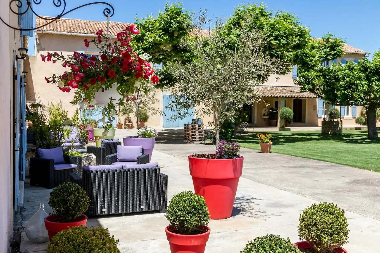 Mas Saint Julien Bed & Breakfast Cavaillon